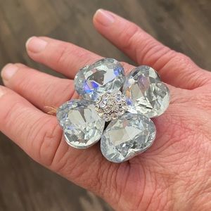 Vintage gorgeous flower sparkly fashion jewelry ring